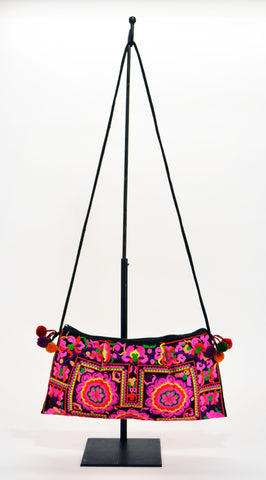 Vintage Shoulder Bag In H’Mong Fabric Pink - edocollection