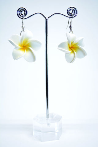 Rubber Flower Drop Earrings White - edocollection