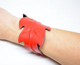 Leaf Leather Cuff Bracelet Red - edocollection