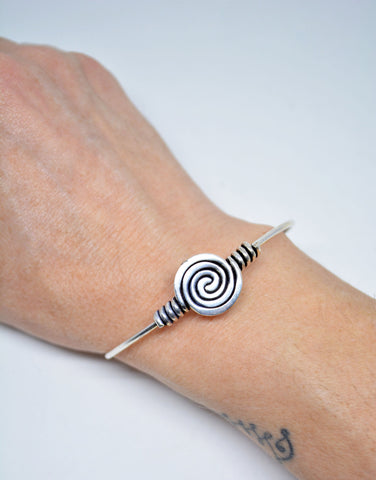 Women's German Silver Spiral Wire Cuff Bracelet - edocollection